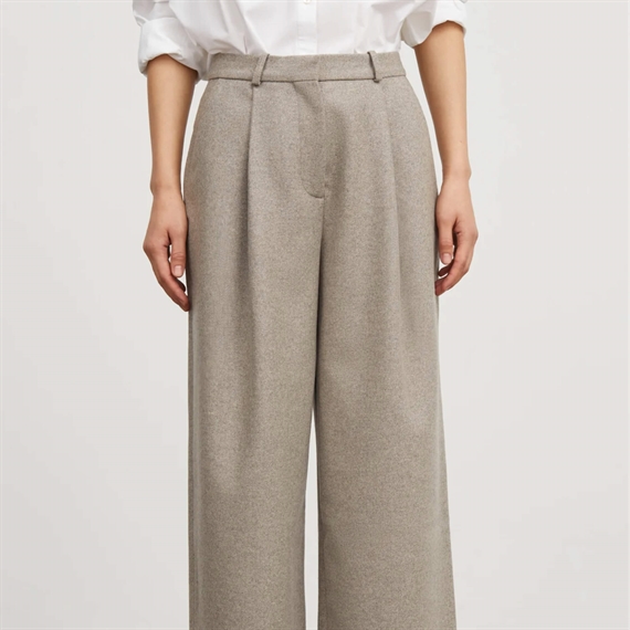 Skall Studio Bob Trousers, Light Grey